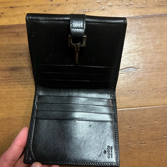 Gucci vintage Jacky wallet in canvas color black monogram print great conditions